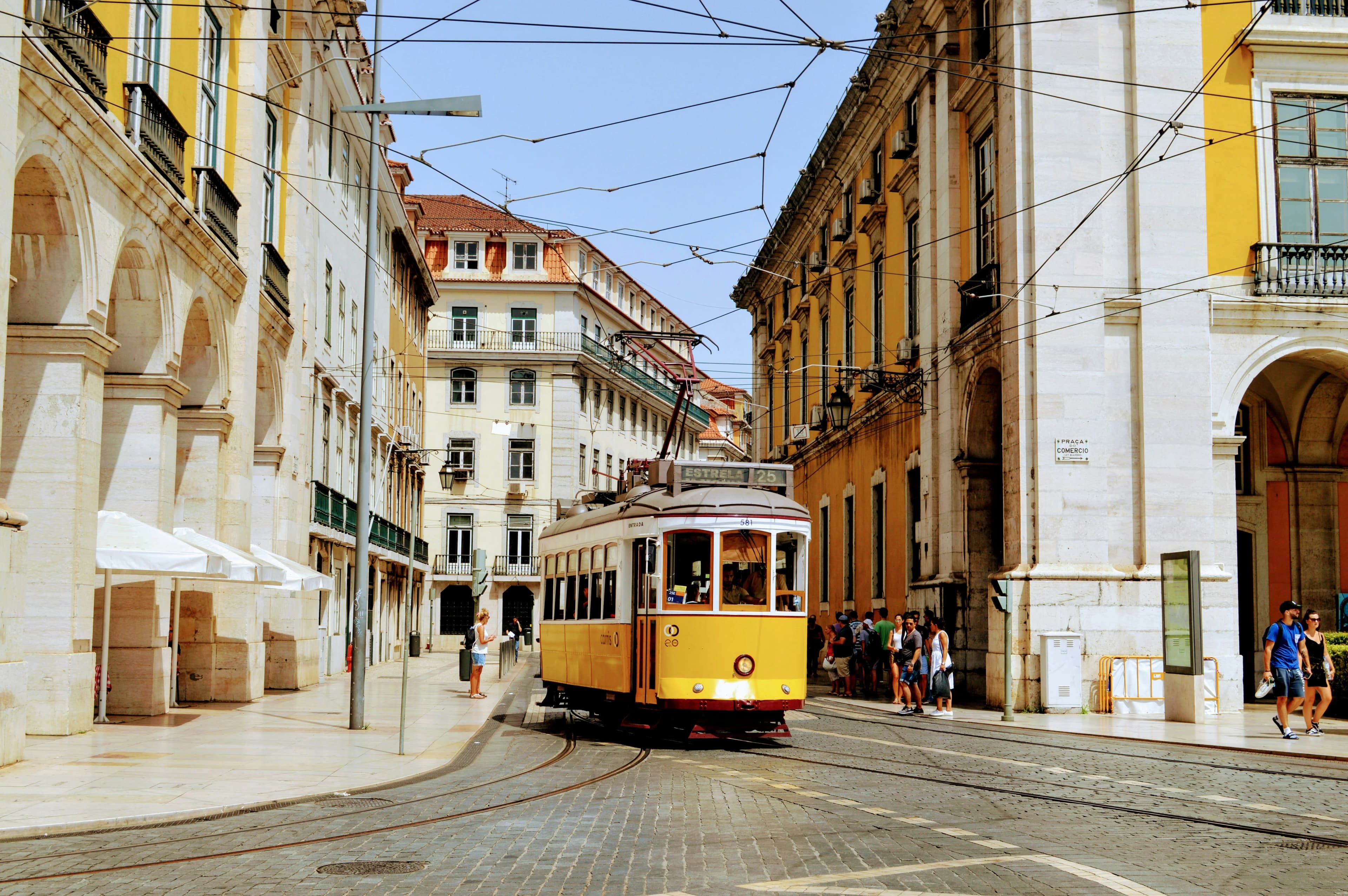 The Definitive Guide to Lisbon's Best Luxury Hotel Suites | LaSuite.com