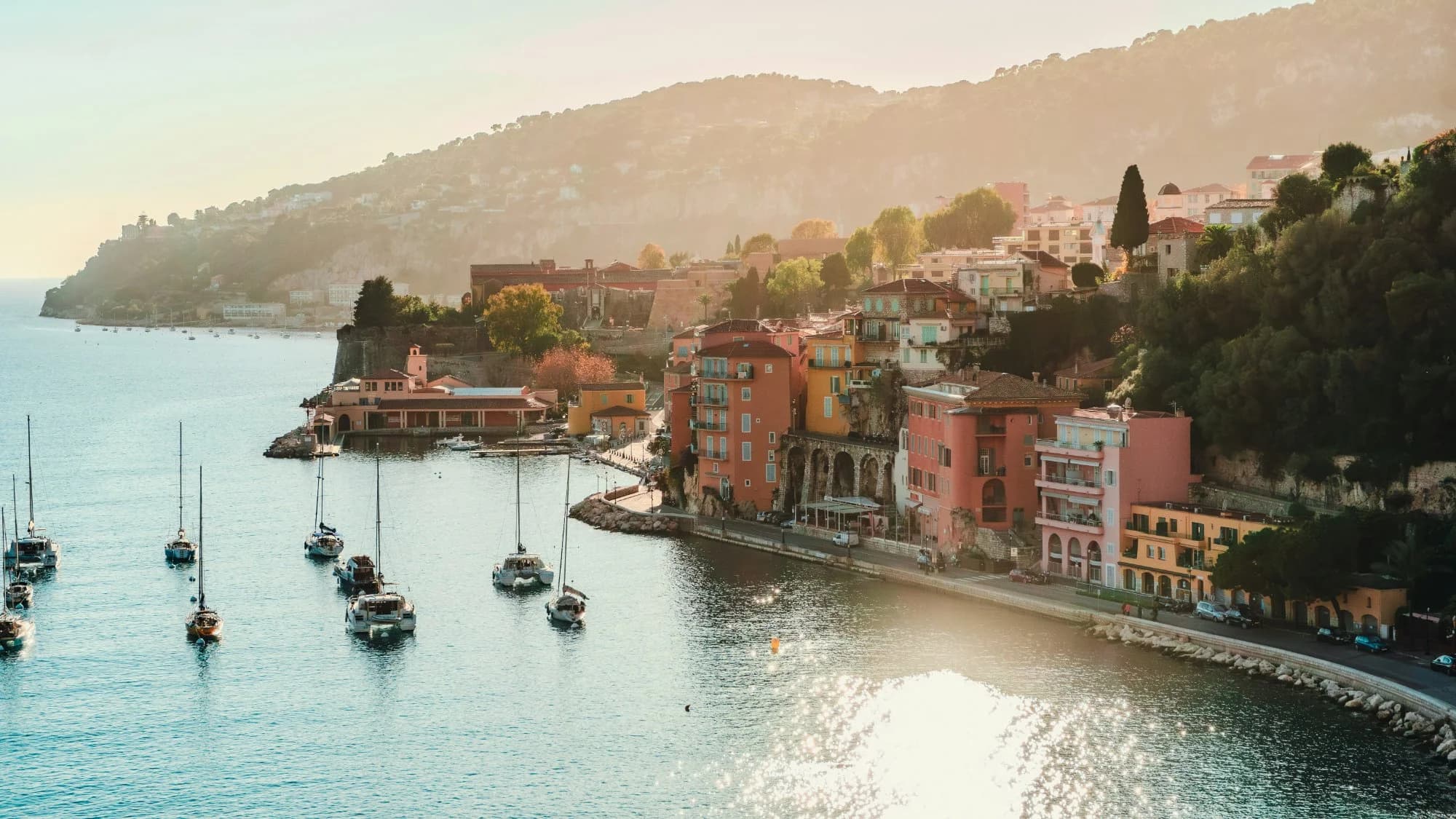 The Definitive Guide to French Riviera's Best Luxury Hotel Suites | LaSuite.com