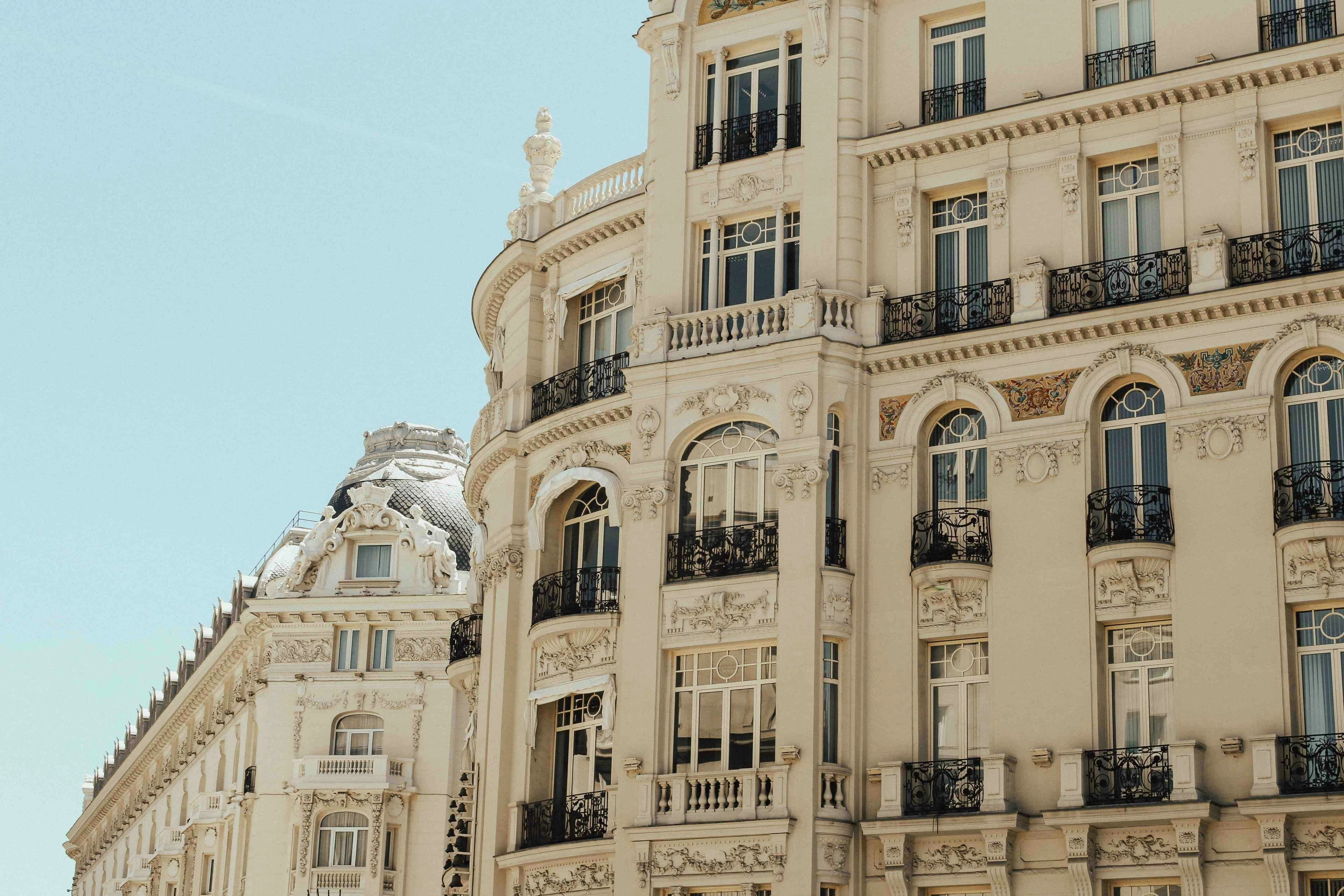The Definitive Guide to Madrid's Best Luxury Hotel Suites | LaSuite.com