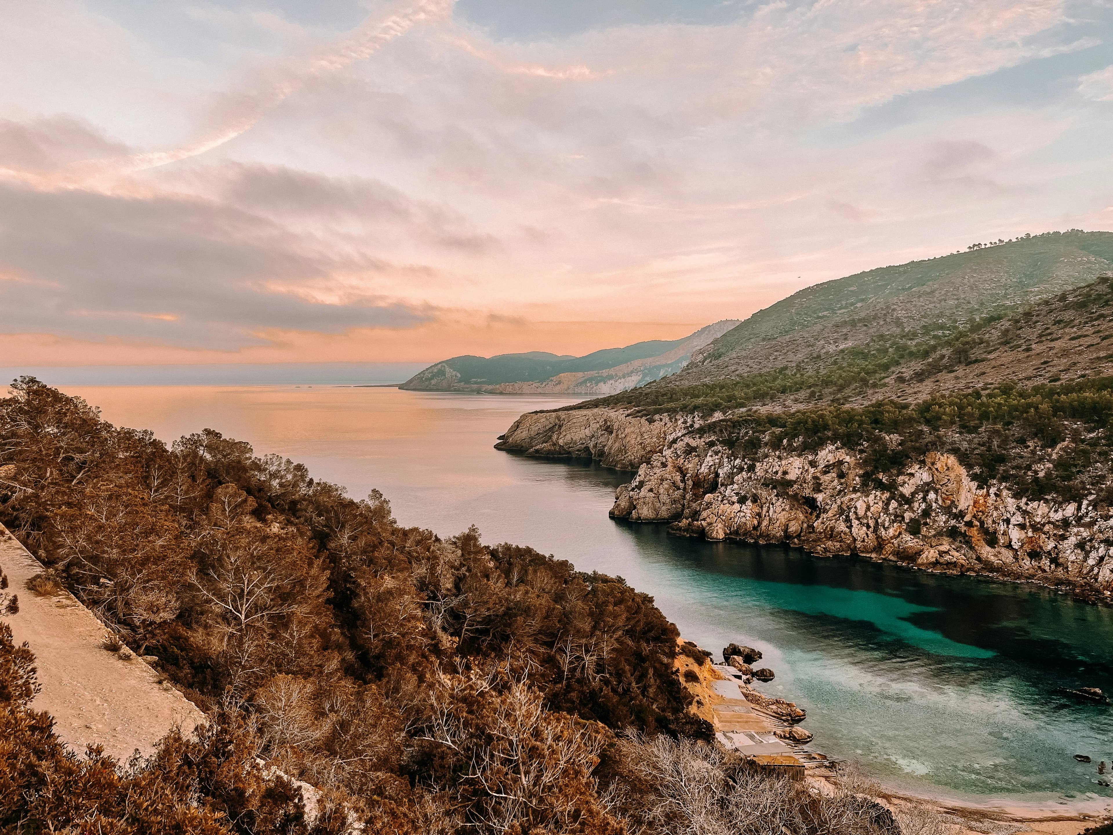 The Definitive Guide to Ibiza's Best Luxury Hotel Suites | LaSuite.com