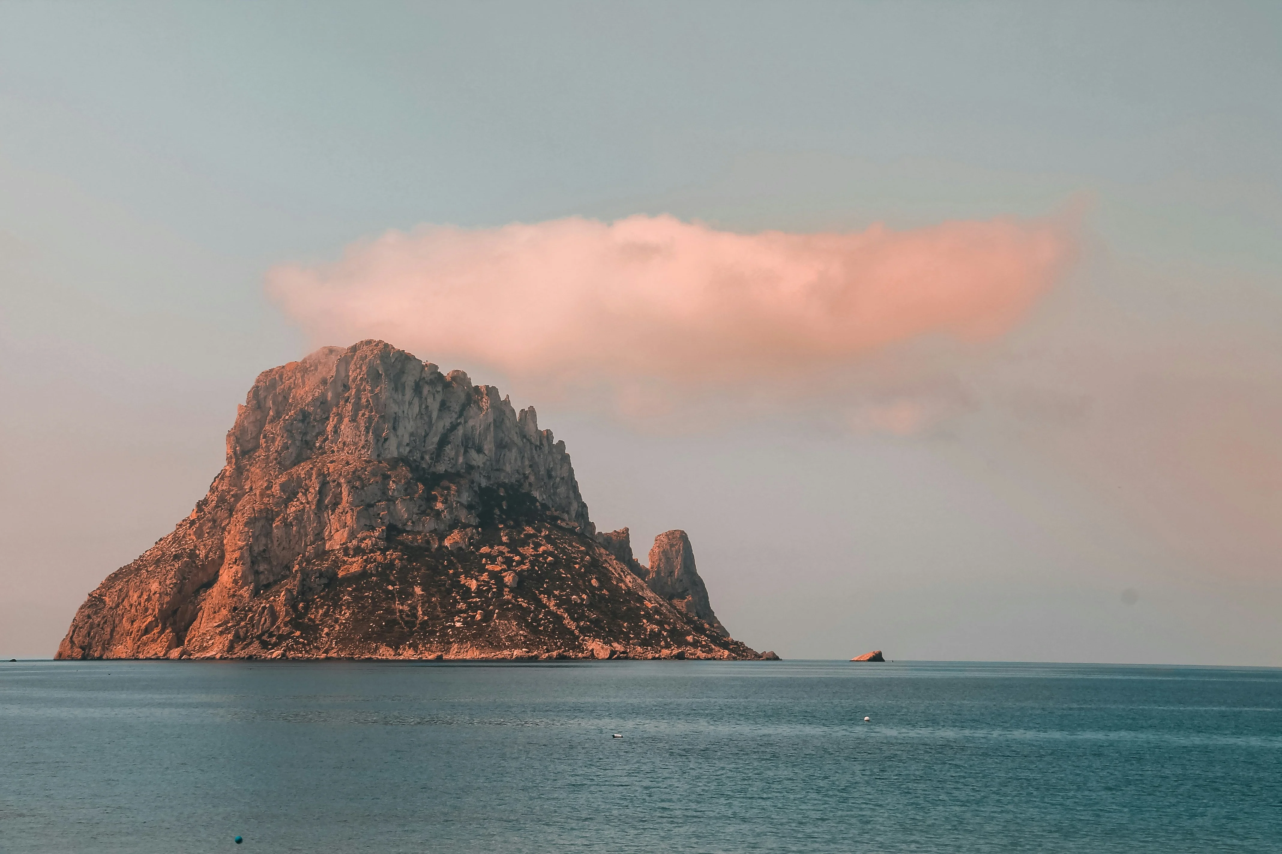 adrien-2kAbnnH9pZA-unsplash