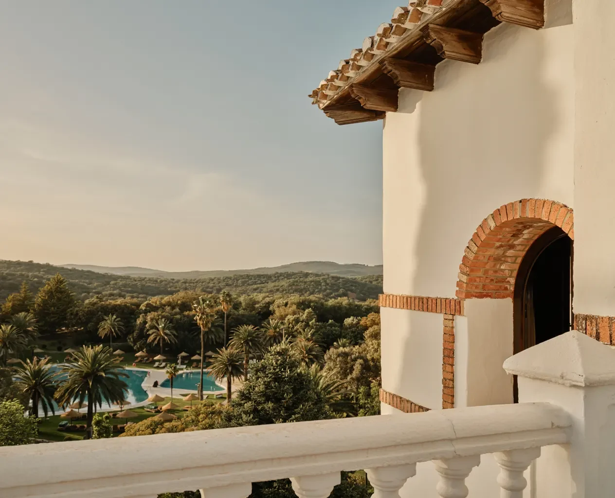 3-Hacienda_Tower_Suite-Finca-La-Bobadilla-2026-135-copia