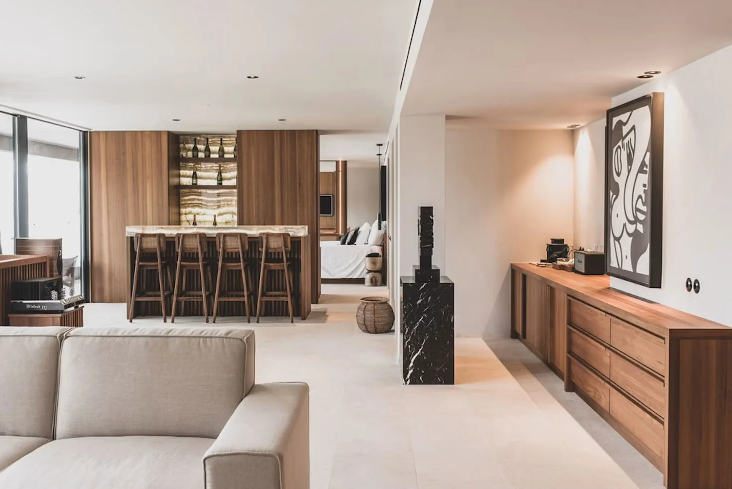 OKU_Suite_1